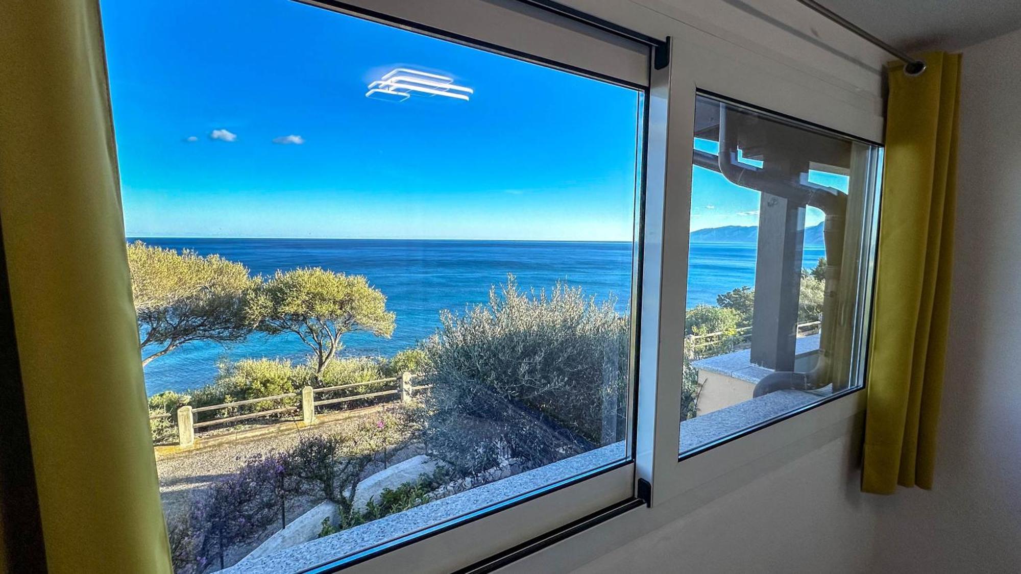 Mama House Con Vista Mare Lejlighed Cala Gonone Eksteriør billede