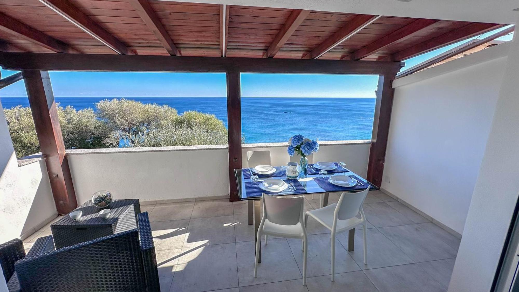Mama House Con Vista Mare Lejlighed Cala Gonone Eksteriør billede