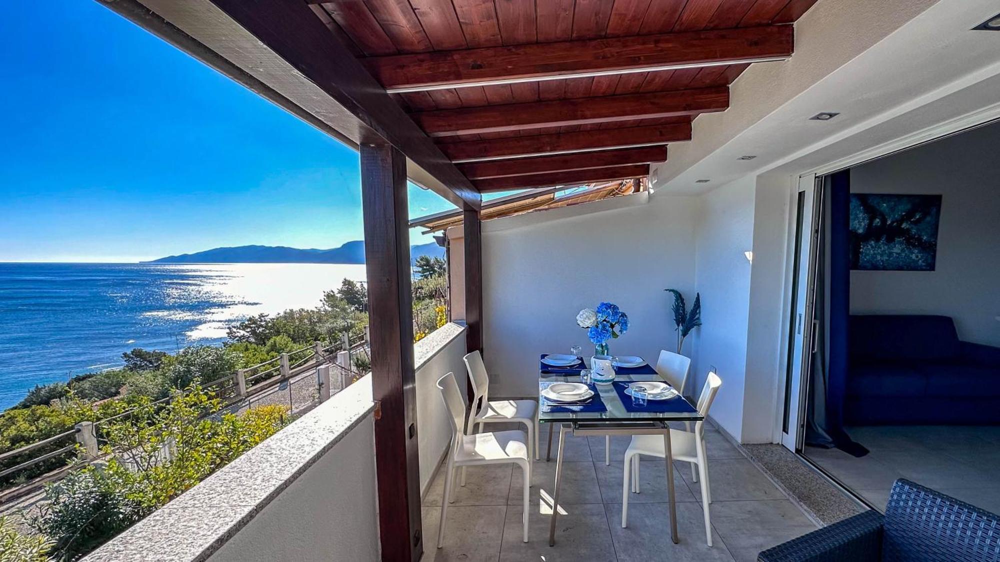 Mama House Con Vista Mare Lejlighed Cala Gonone Eksteriør billede