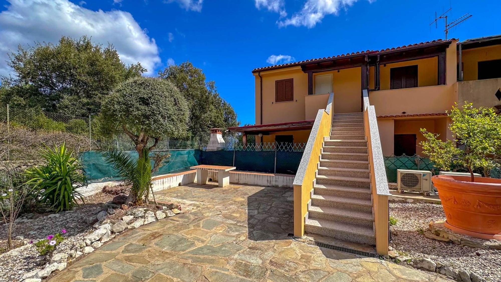Mama House Con Vista Mare Lejlighed Cala Gonone Eksteriør billede